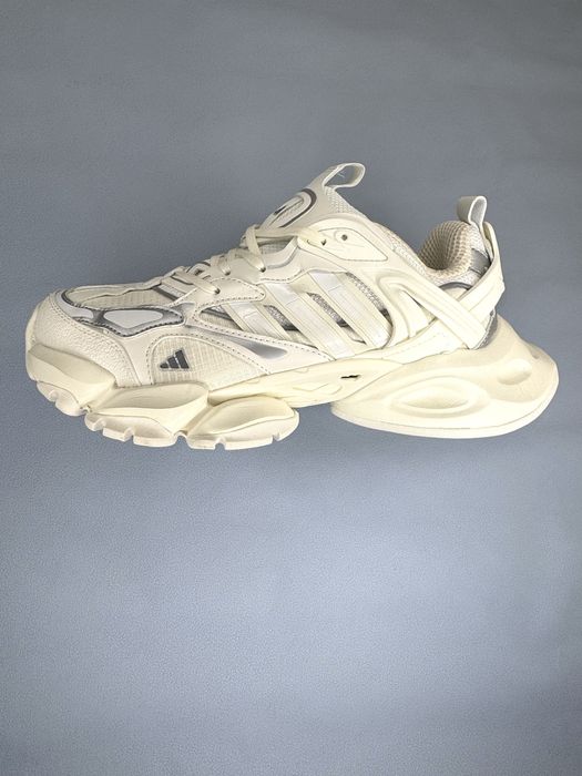 Кроссовки Adidas НОВЫЕ - 44 размер