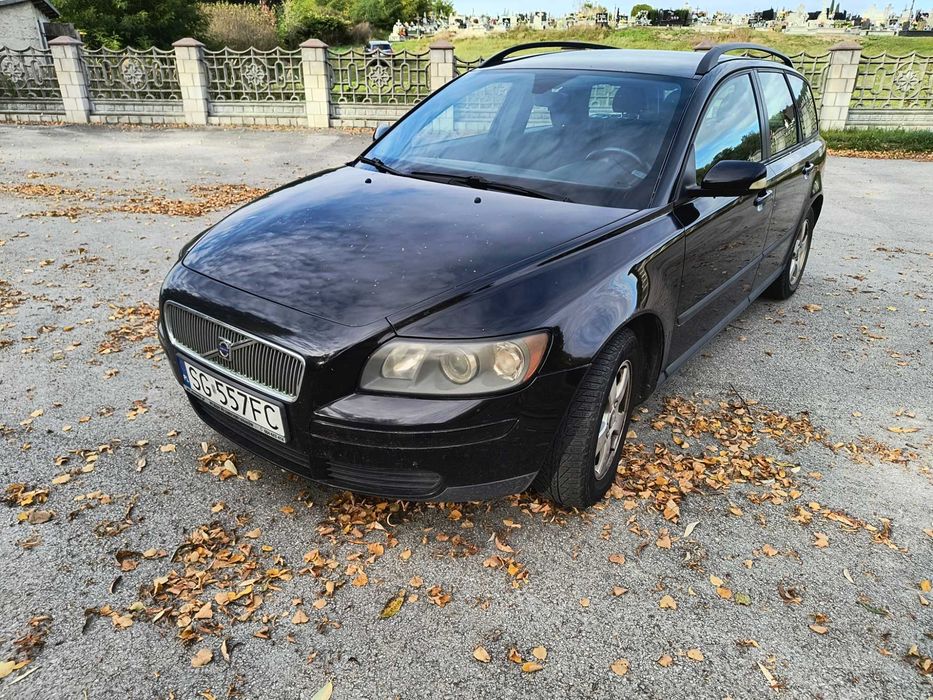 Volvo V50