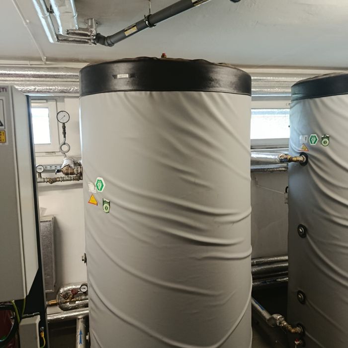 BUFOR CO 1000l /magazyn energi
