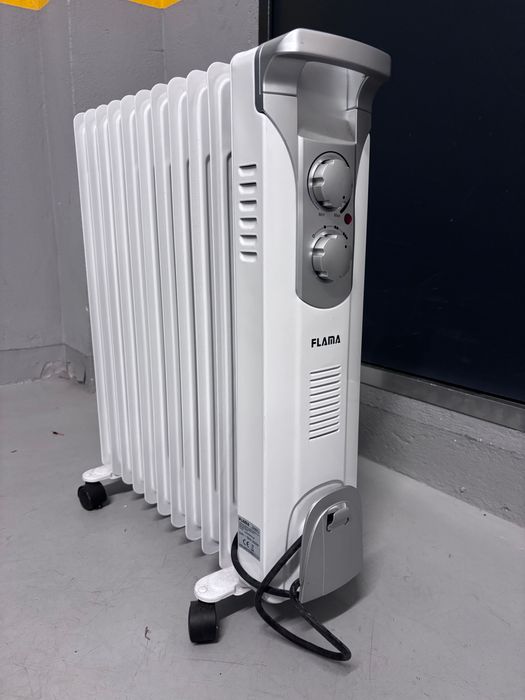 Aquecedor a Óleo FLAMA 2500W 11 Elementos - 2366FL