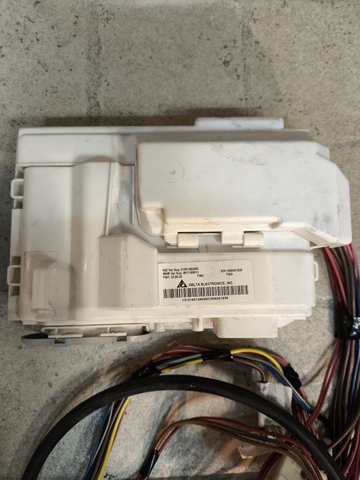 Várias peças máquina lavar roupa Hotpoint Ariston Modelo FMG 723MB.EU