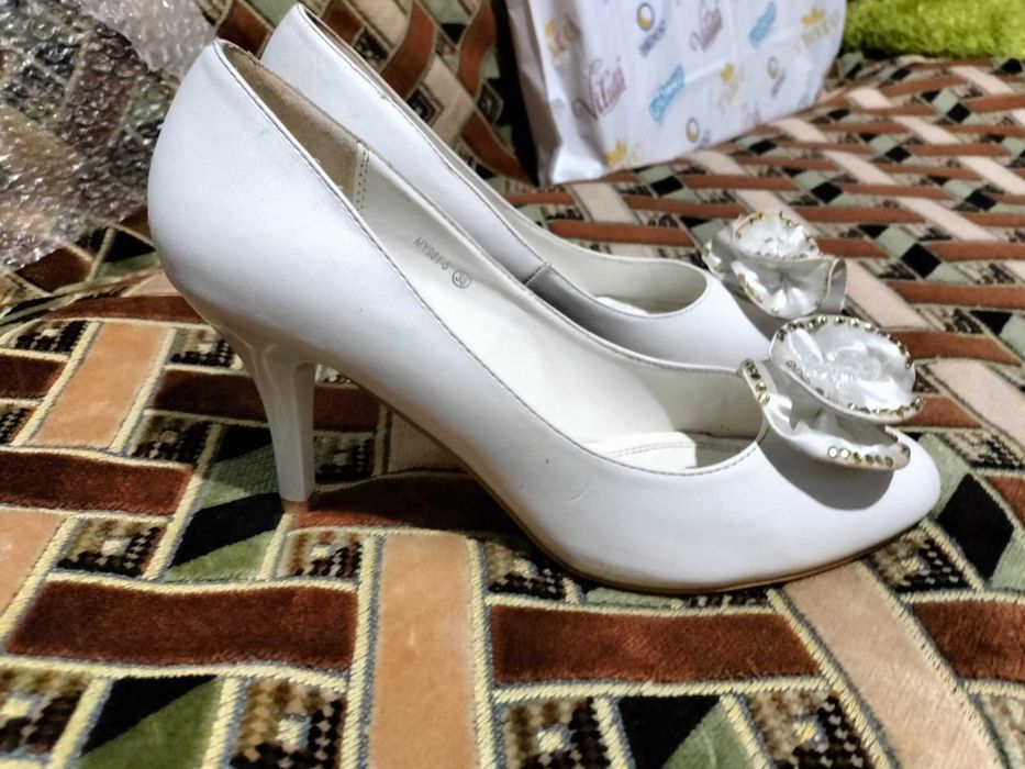 Свадебные туфли айвори