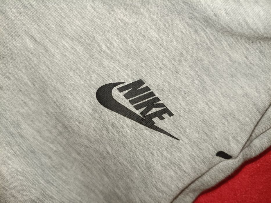 Nike tech fleece pants