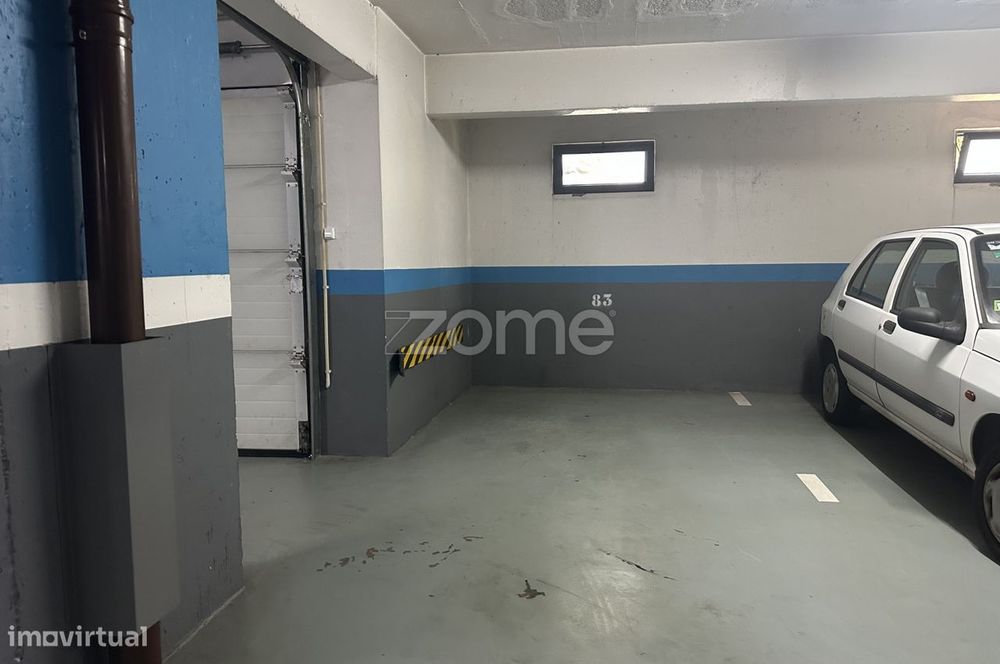 Garagem/estacionamento