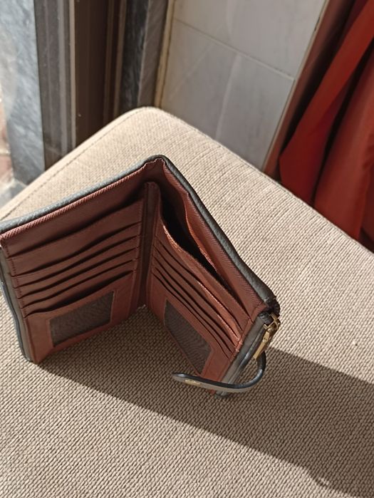 Carteira Burberry grande com arrumação