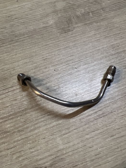 Трубка високого тиску гольф 4 1.6 BAD FSI