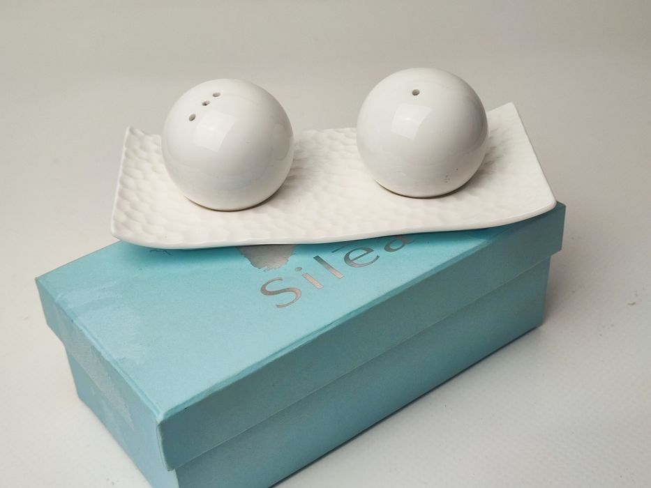 Spiecownik porcelanowy Design by

Silea

FINE PORCELAIN