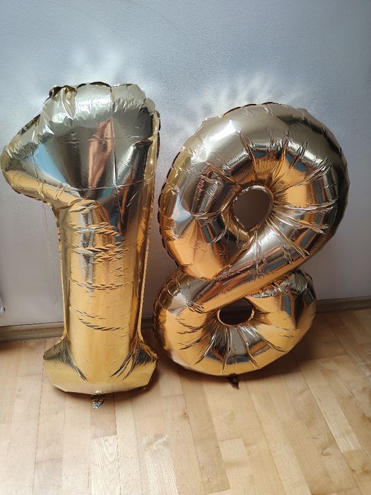 Balony urodzinowe 18 złoty