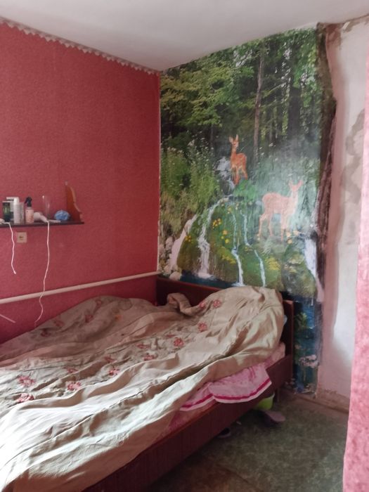 Продам частину будинку в місті Узин.