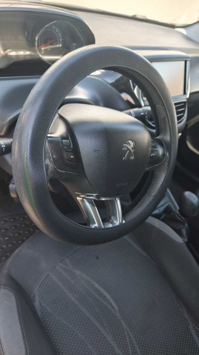 Peugeot 208 1.4 HDi Active 2015 – Diesel, 107.664 km