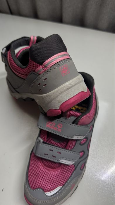 Дитячі кросівки Jack Wolfskin 33 розмір