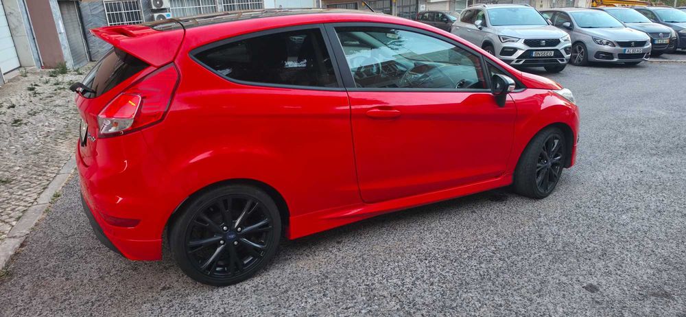 Ford Fiesta ST-Line 1.0 EcoBoost 140cv Red Edition