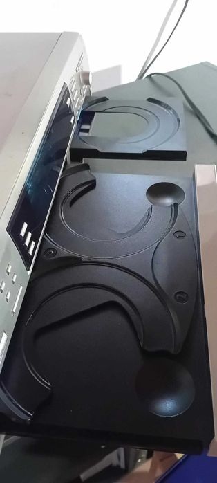 Gravador de CDs Philips CDR 786