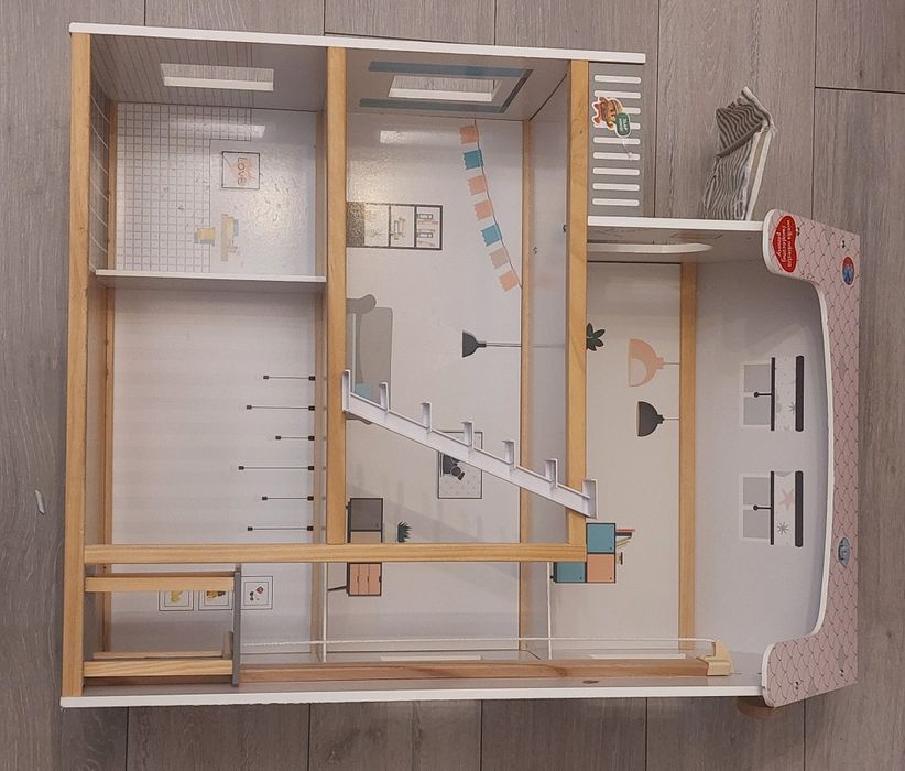 Domek dla lalek duży