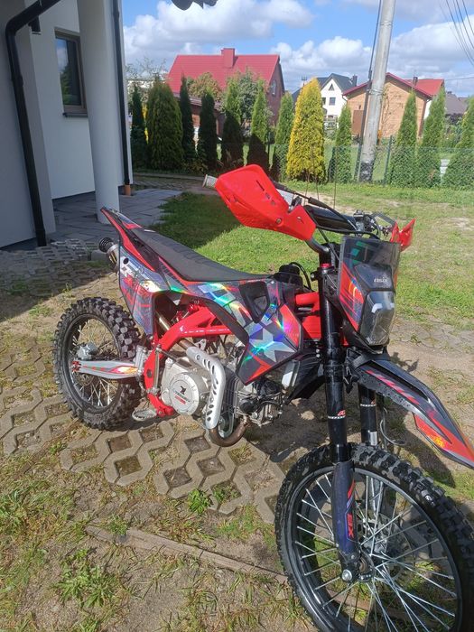 Sprzedam asix xb 67 140 2025