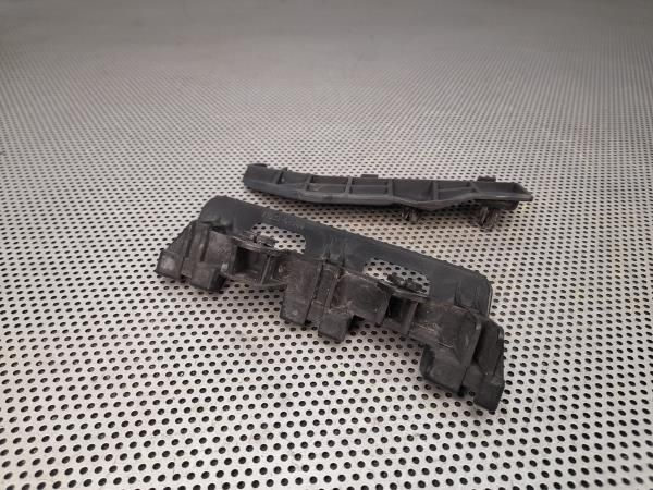 Guia de pára-choques trás direita SUZUKI Swift III (MZ, EZ)