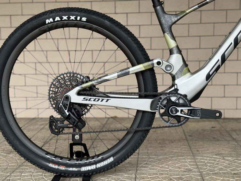Bicicleta Scott Spark RC WC com Flight Attendant