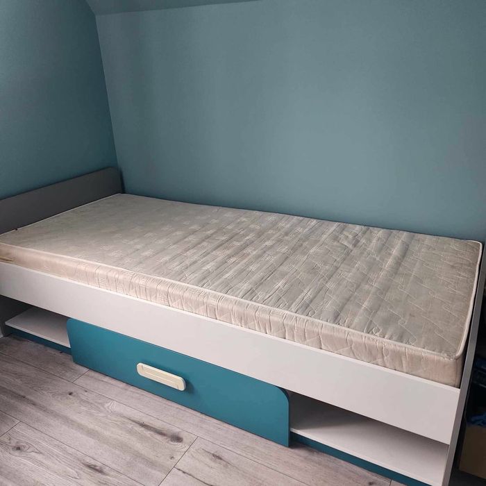 Komplet mebli mlodzieżowych