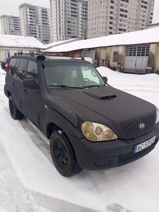 Hundai Terracan 2004рік 2,9 турбо дизель повний привід 4х4 гарний ста