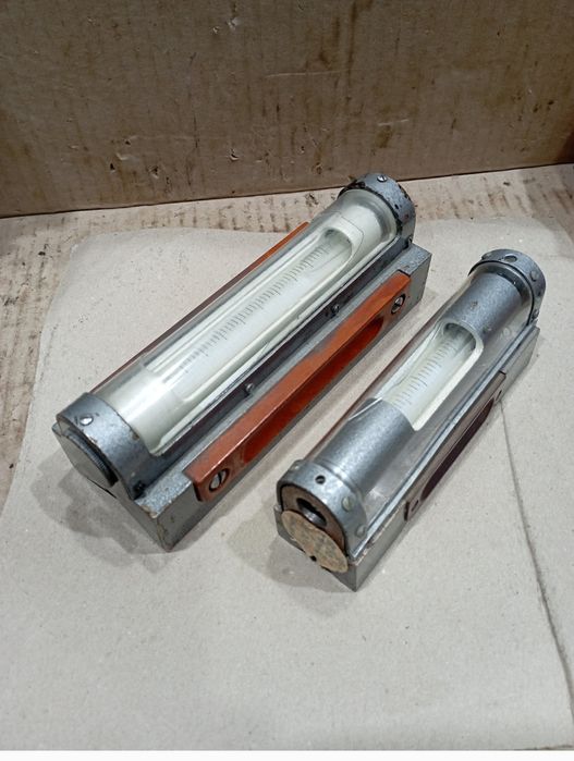 Уровень станочный ( брусковый, рамный)