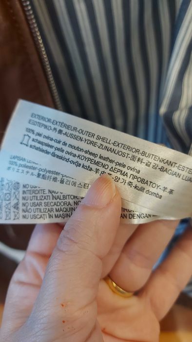 Casaco em pele Massimo Dutti