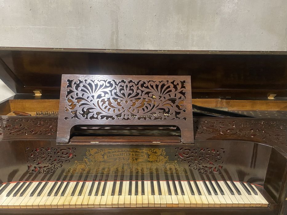 Vendo piano mesa antigo