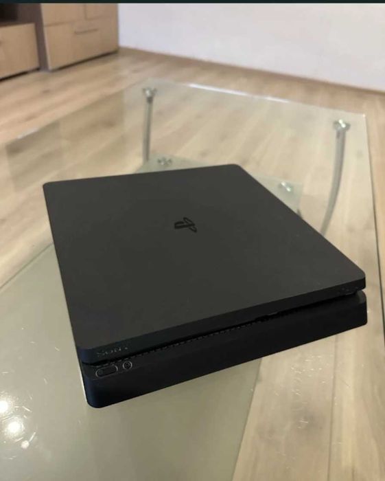 PlayStation 4 konsola