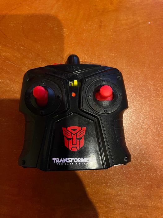 Transformers Bumblebee model 84476 (stan: idealny) (zdalnie sterowane)