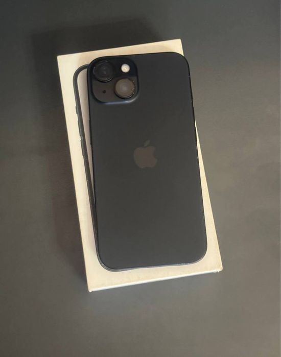 Iphone 15 128.