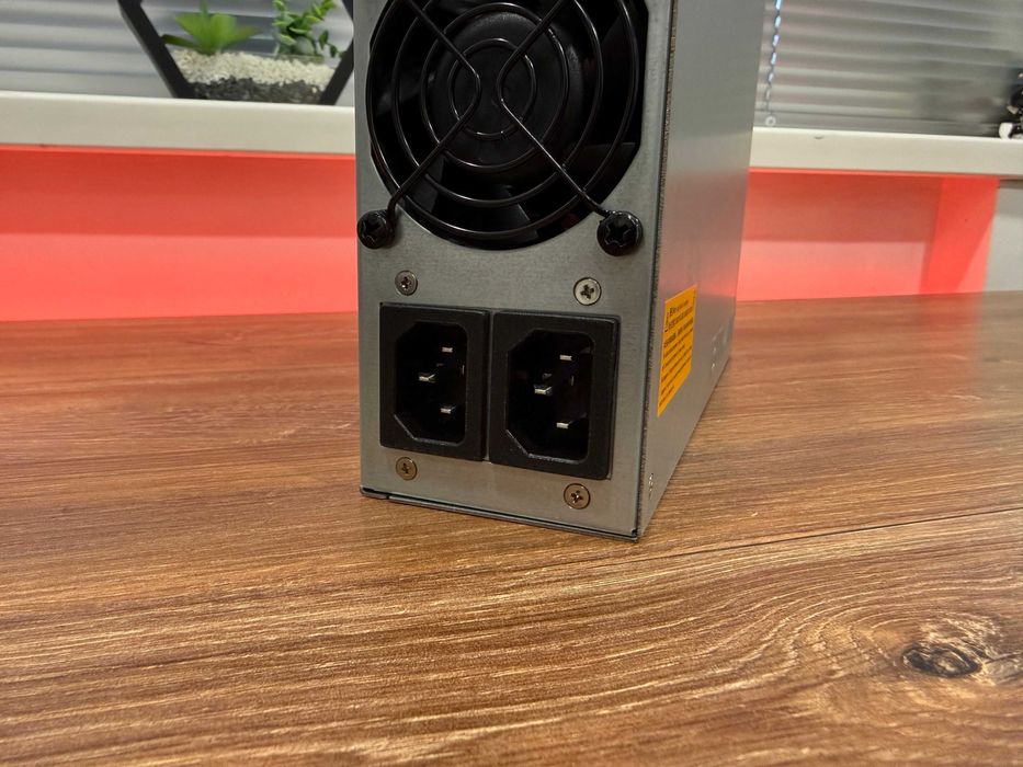 NEW Блоки живлення BITMAIN APW12 (APW121417b) для S19/ T19/ L7/ K7