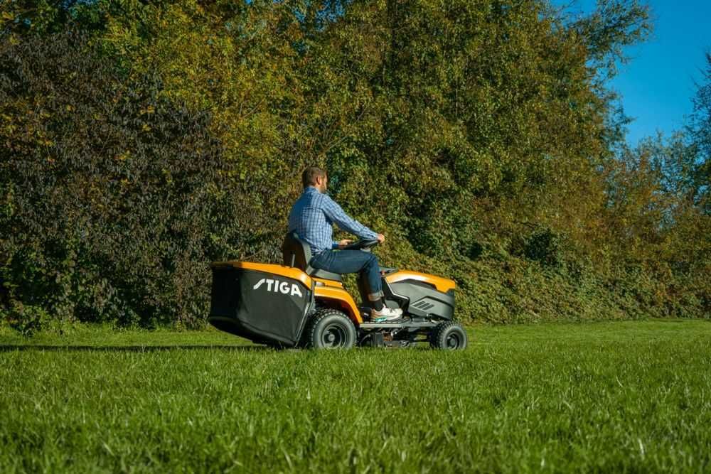 STIGA Estate 384e | Traktor akumulatorowy 56V | 84 cm | do 11 000 m² | E-power PRO | 20rat0%