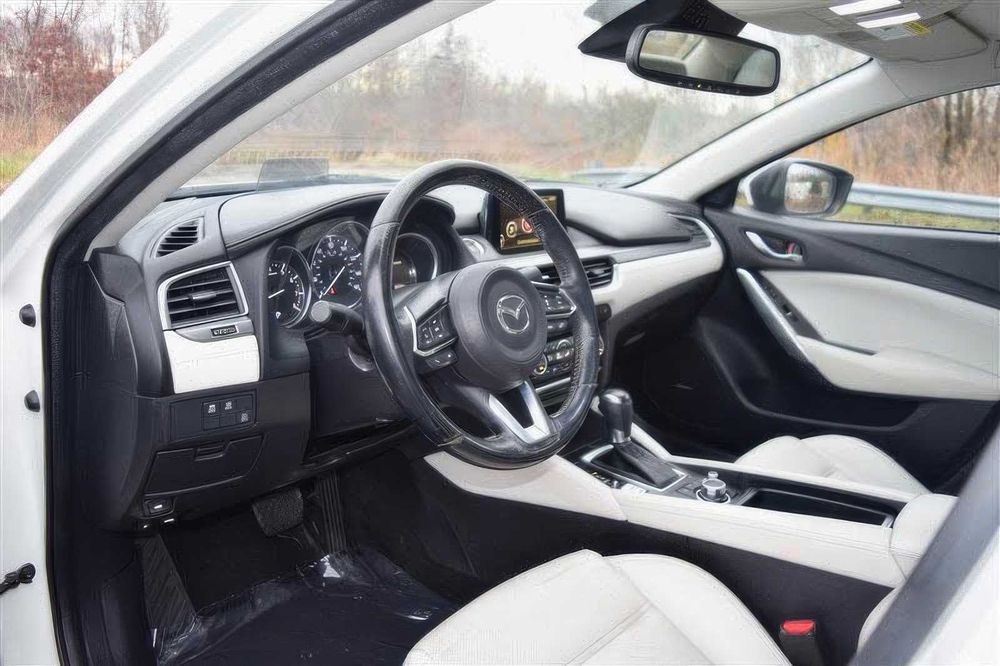 Mazda 6 Touring      2018