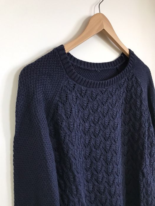 Camisola azul escura