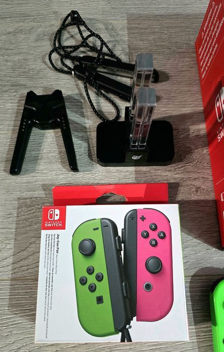 NINTENDO Switch Oled / Gry / Kierownica  / Zestaw na prezent!