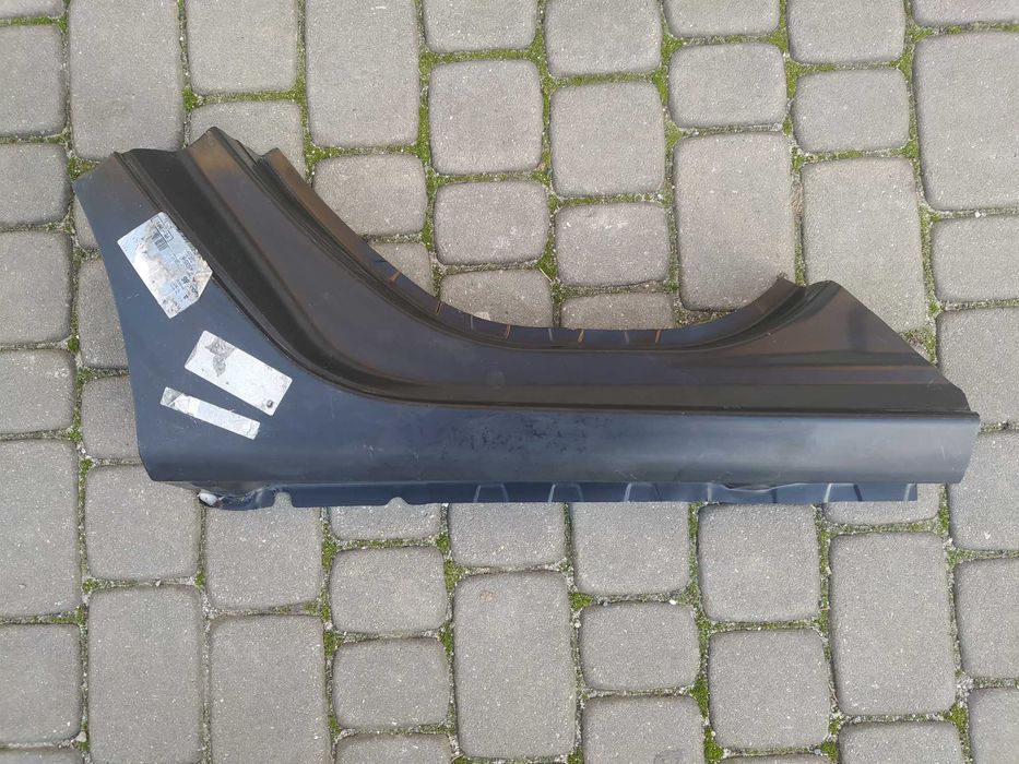 Ford Fiesta mk7 próg prawy poszycie