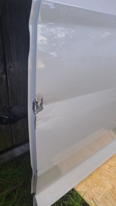 Drzwi lewe tyl skoda superb 3 kombi lf9e