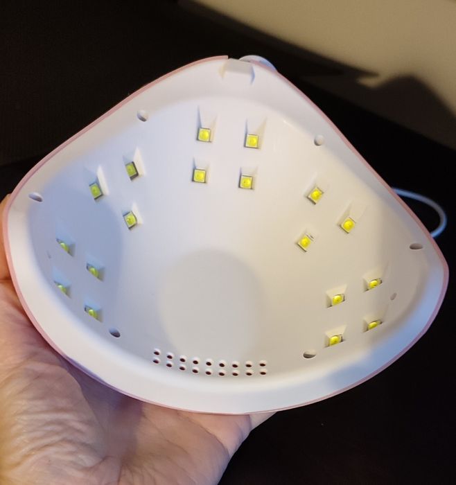 Lampa UV do paznokci