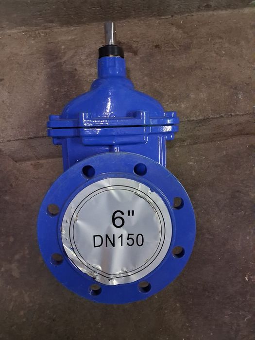 Zasuwa DN150 Miekkouszczelniona kołnierzowa F4