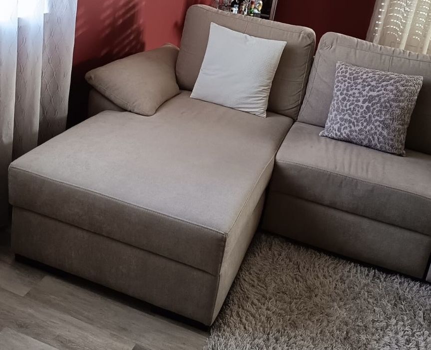 Vendo sofa com chaise longue