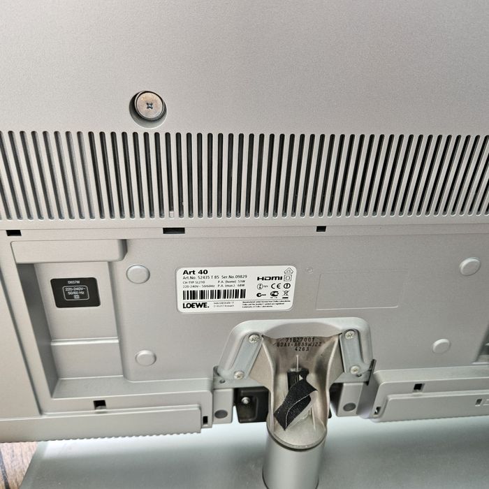 Telewizor LOEWE..
