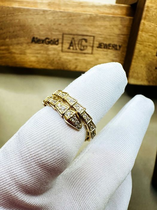 Золотое кольцо змея bvlgari 585 в наличии!