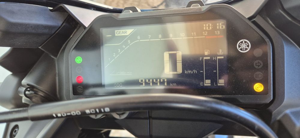 Yamaha R3 - 2025