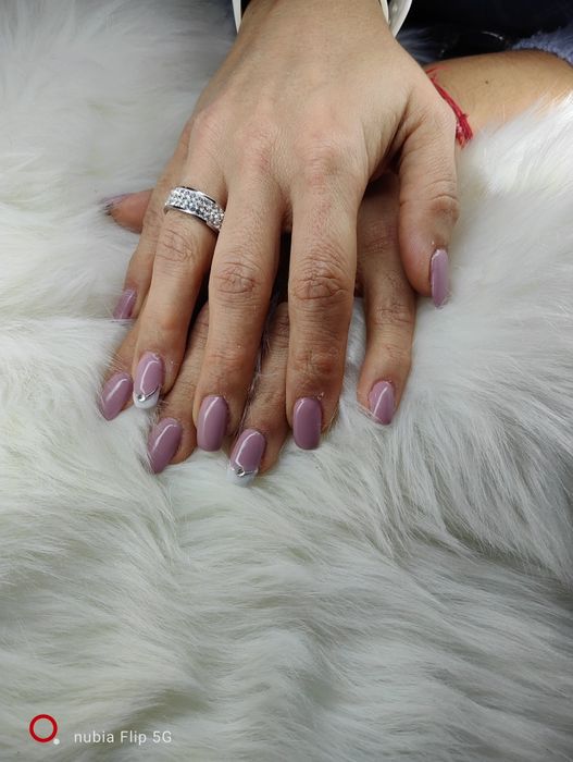 Unhas de gel/verniz gel/cabeleireiro