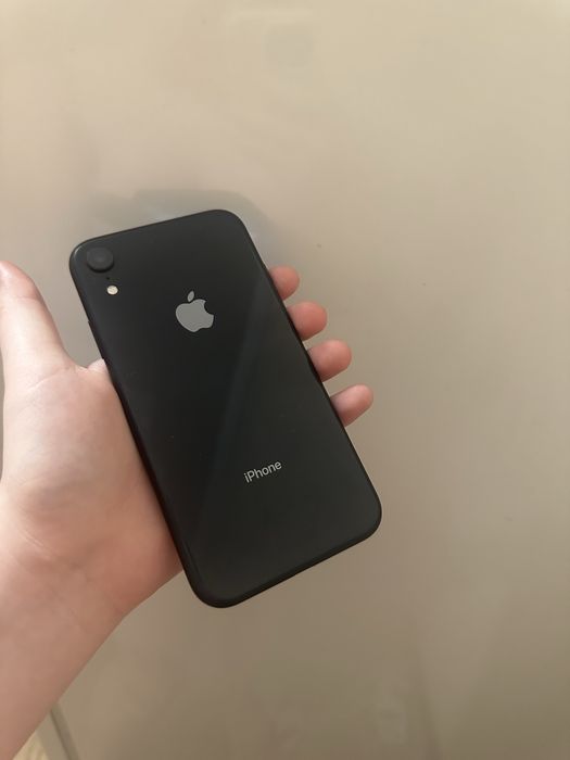 Айфон ХР, акб 100%, 64 гб