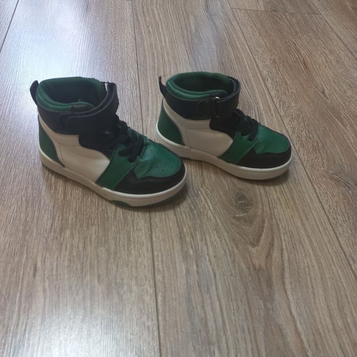 Дитячі хайтопи 24 р.