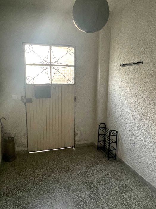 Quartos mobilados em moradia T4 na Alta de Coimbra para Estudantes