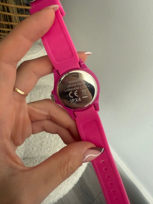 Różowy zegarek OMG