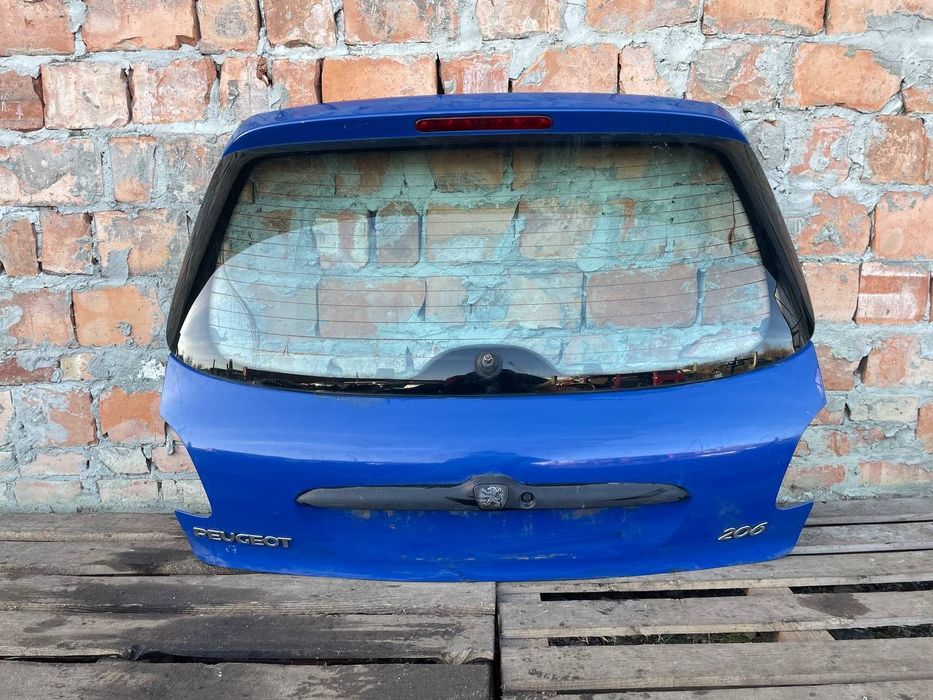 Кришка багажника Ляда Кляпа Задня дверка Задні двері Пежо 206 Peugeot
