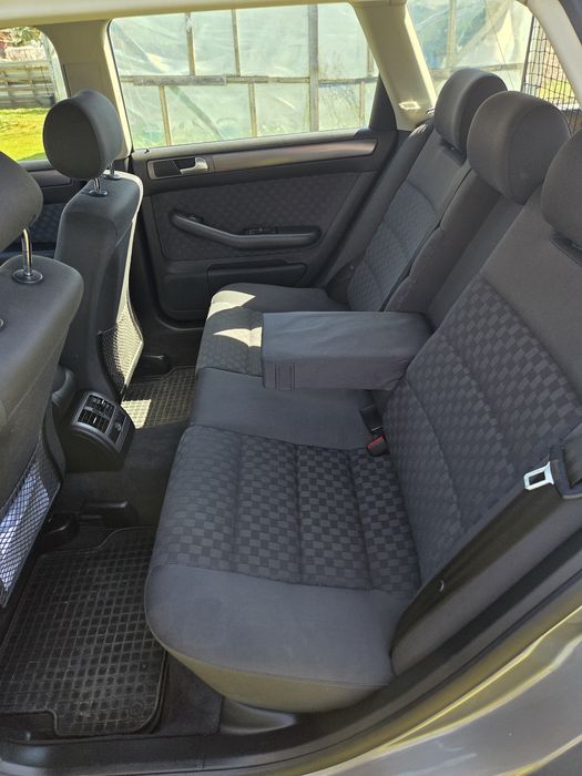 Audi A6C5 Avant manualna 6 biegów 130km