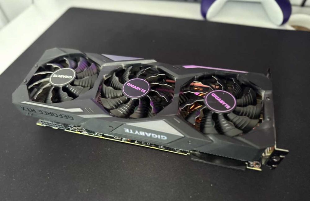 GIGABYTE RTX2080 SUPER OC ジャンク品 ジャンク品】RTX 2080 Gigabyte Gaming OC Amazon.com: GIGABYTE